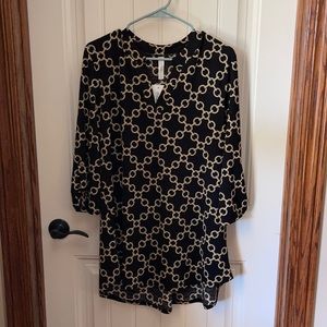 Honeyme Women’s Top. Size Large. New with tags.